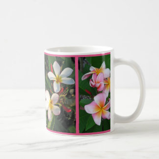 Plumeria-hawaiische Blumen in der Collage auf Tasse