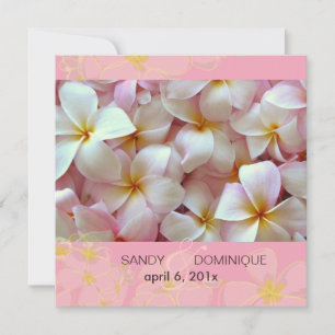 Plumerien auf rosa Untergrund Einladung