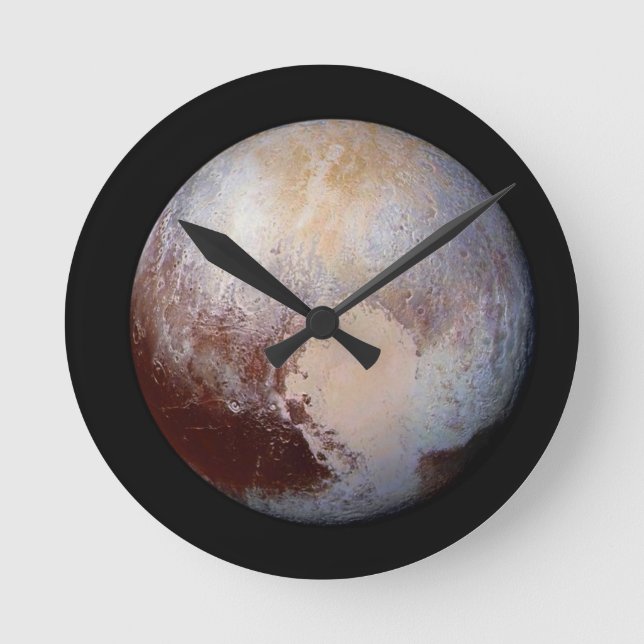 Pluto Runde Wanduhr (Vorderseite)
