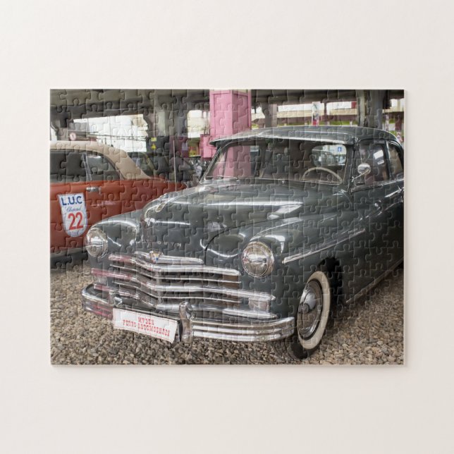 Plymouth Special De Luxe. Baujahr 1949 Puzzle (Horizontal)