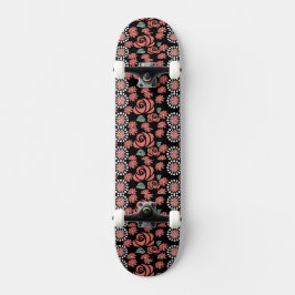 Pnk Carousel Skateboard