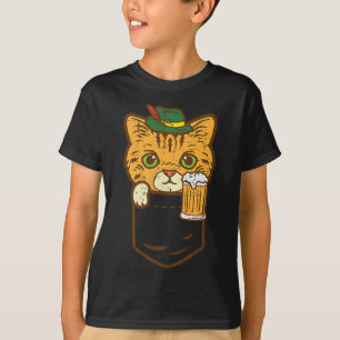 Pocket Cat Oktober Party Hat Bavarian Kitten Germa T-Shirt
