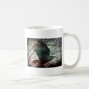 Poe's Grunge Raven mit farbenprächtigem Hintergrun Tasse