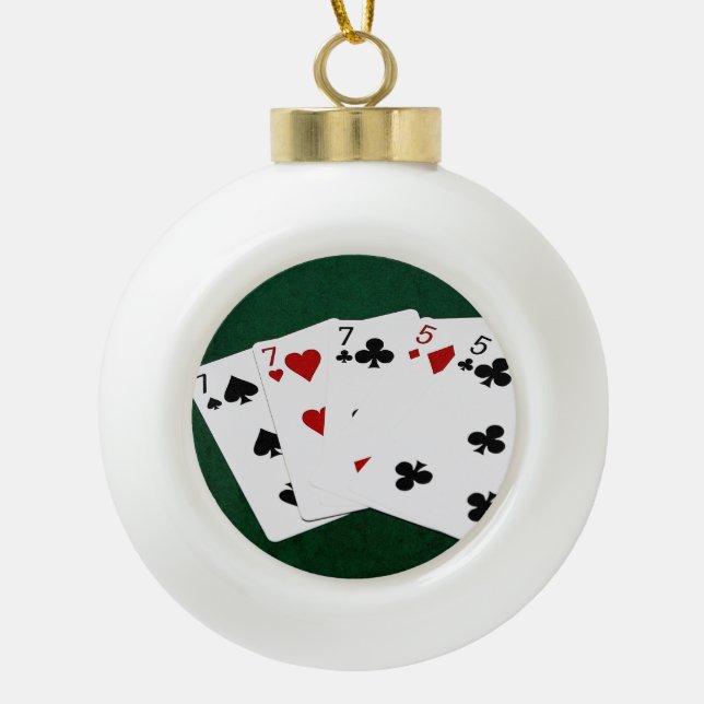 Poker Hands - Vollhaus - Sieben und fünf Keramik Kugel-Ornament (Vorderseite)