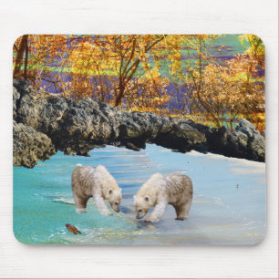 Polar Bear Cubs Fischen, Mousepad