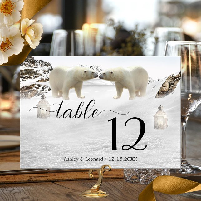 Polar Bear Winter Wedding Tischnummer Card (Wedding table number card featuring a snow covered mountain landscape with bears and festive lantern)