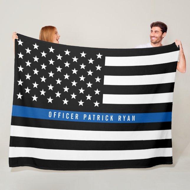 Police Thin Blue Line American Flag Monogram Large Fleecedecke (Beispiel)