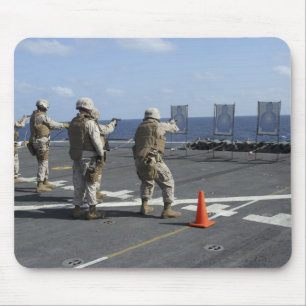 Polizeizug mit der Berretta M9 Mousepad