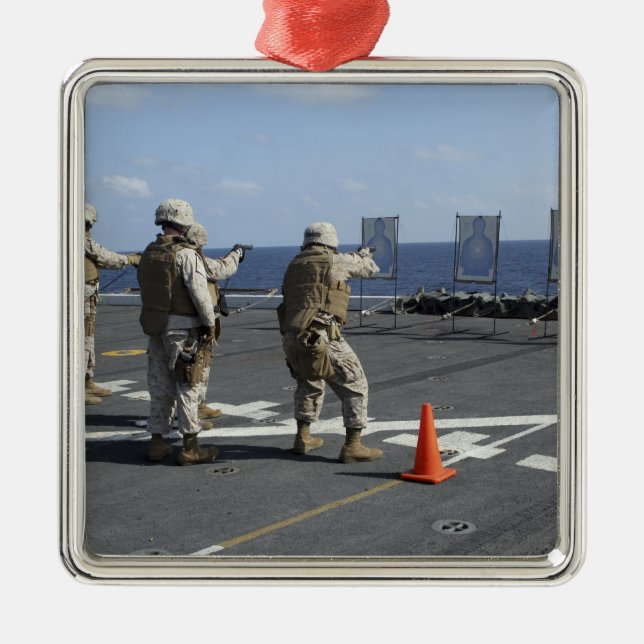 Polizeizug mit der Berretta M9 Ornament Aus Metall (Vorne)