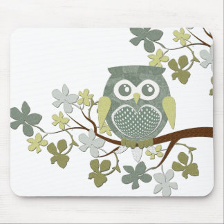 Polka-Baum-Eule Mousepad