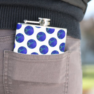 Polka Dot Precision: Der Blue Ray Bowl Flachmann