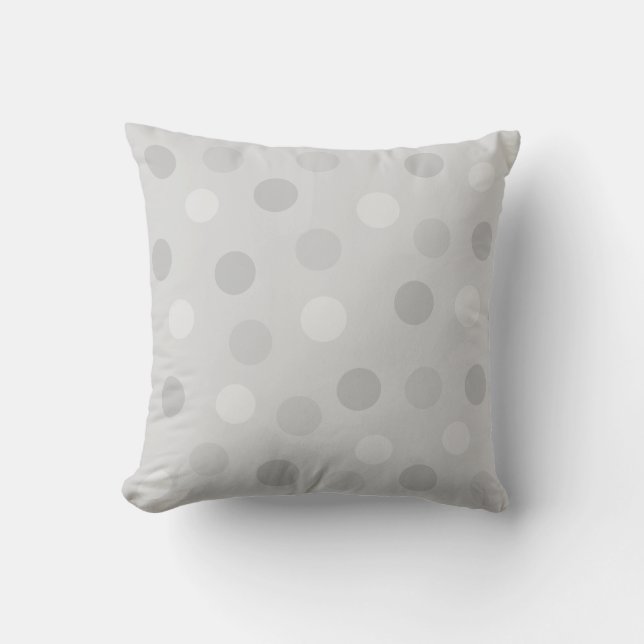 Polka Dots on Silver Gray Kissen (Vorderseite)