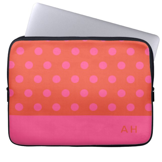 Polka Dots Pink und Rot Orange mit Monogramm Laptopschutzhülle (Vorderseite)