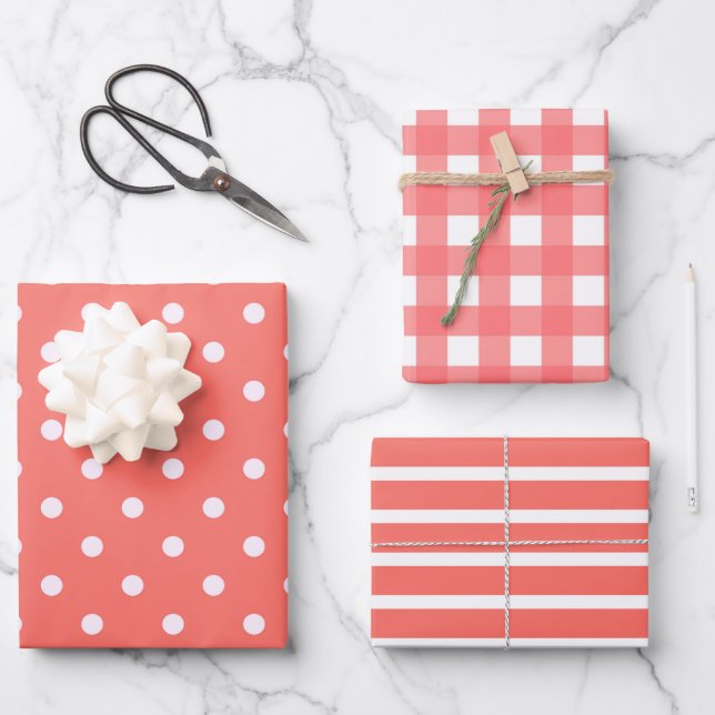 Polka Dots, Stripes und Gingham Patterns in Coral Geschenkpapier Set (Vorderseite)