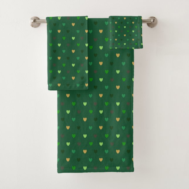 Polka Herzen auf Waldgrün Badhandtuch Set (Insitu)