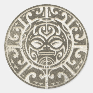 Polynesisches Stammesgefühl Brown Runder Aufkleber