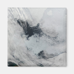 Polynya (offenes Wasser) im Beaufort Meer Magnet