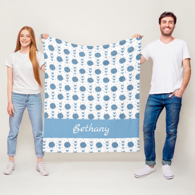Pom Poms & Hearts Muster Fleecedecke (Beispiel)