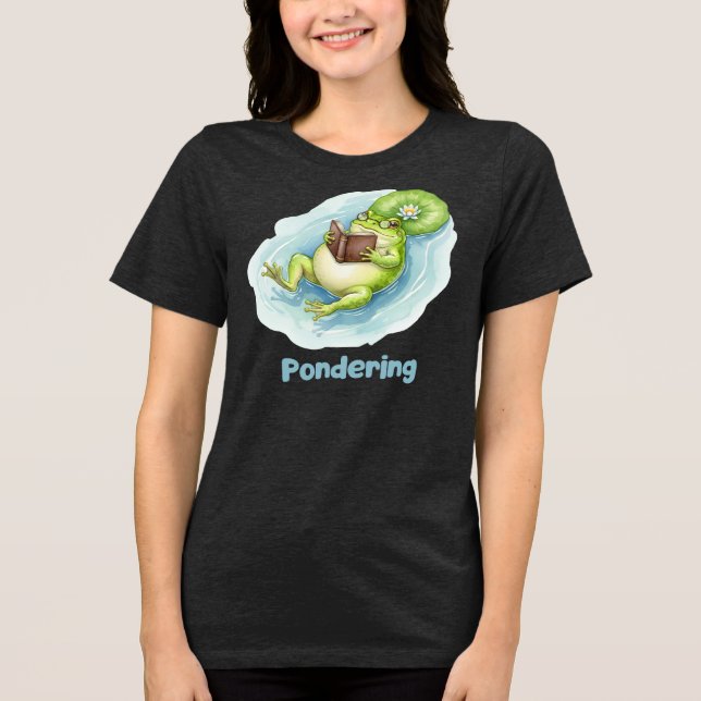 Pondering Frog Reading Book T-shirt Tri-Blend Shirt (Vorderseite)