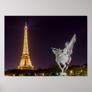 Pont de Bir-Hakeim in night - Paris, Frankreich Poster
