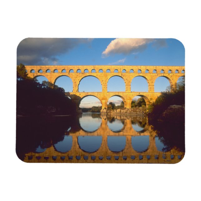 Pont du Gard, Gardon River, Gard, Languedoc Magnet (Horizontal)