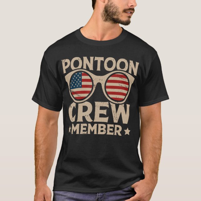 Pontoon-Besatzungsmitglied Bootsshirt T-Shirt (Vorderseite)