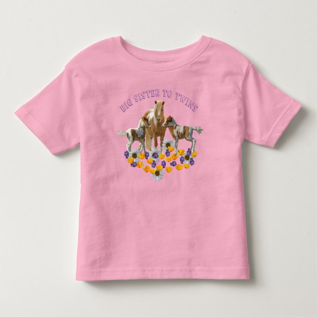 Pony Family BIG SISTER TO TWINS Kleinkind T-shirt (Vorderseite)