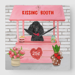 Poodle Dog Valentine's Day Kissing Booth Quadratische Wanduhr