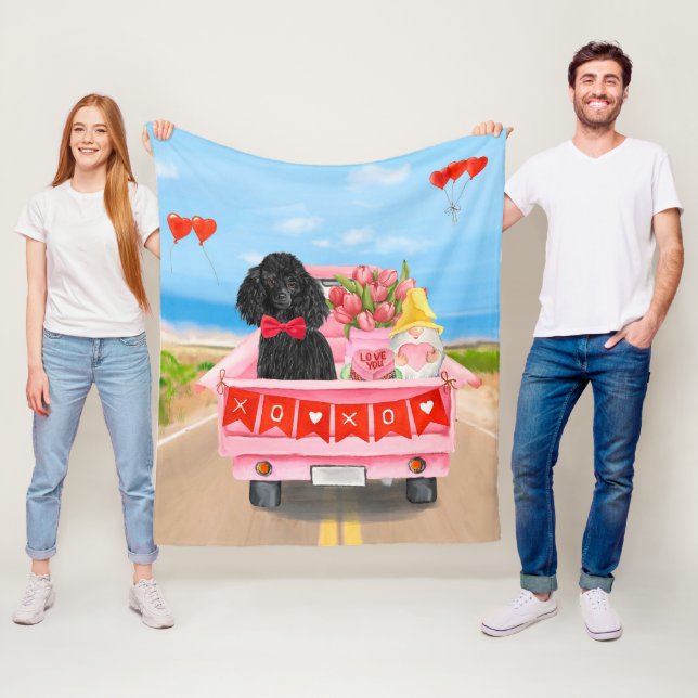 Poodle Dog Valentine's Day Truck Fleecedecke (Beispiel)
