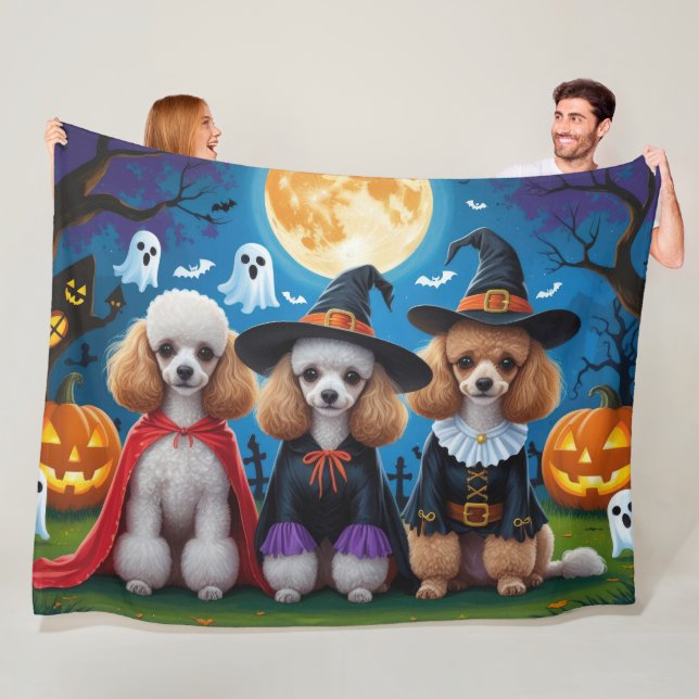 Poodle Dogs Pumpkin Halloween Funny Fleecedecke (Beispiel)