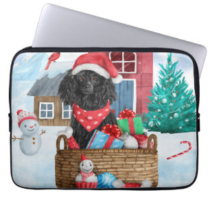 Poodle Hund im Schnee Weihnachtshaus Laptopschutzhülle