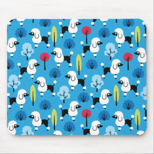 Poodle im Park Mousepad
