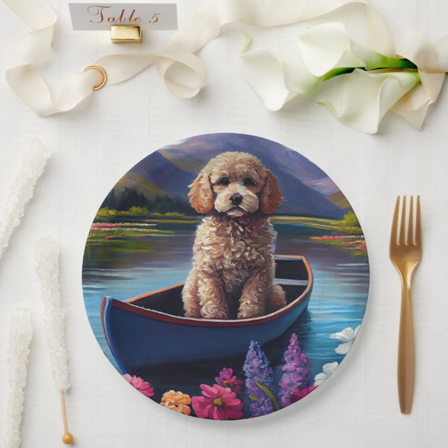 Poodle on a Paddle: Ein Landschaftliches Abenteuer Pappteller (Hochzeit)