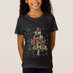 Poodle Weihnachtsbaum bedeckt durch Blitzlicht T-Shirt