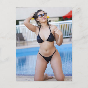 Poolside Bikini Babe Summer Postkarte