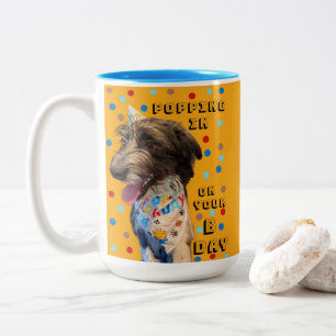 Pop am Geburtstag in der Tasse von Welpen