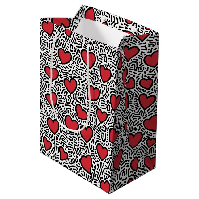 Pop Art Heart Pattern Mittlere Geschenktüte (Rückseite Schrägansicht)