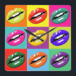 Pop Art Lips Muster Design Uhr. Quadratische Wanduhr<br><div class="desc">Die Zeit mit diesem modernen Pop Art Lips gemusterte Uhr. Wenn Ihnen dieses Design gefällt, Karo aus der großen Auswahl an Produkten in meinem Geschäft. Wenn Sie diese Uhr personalisierter machen möchten, schreiben Sie mir und ich helfe Ihnen gerne. Vielen Dank für die Unterstützung und das Anhalten durch mein Geschäft...</div>