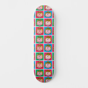 Pop Art Sally   Mod für Ihr Muster Skateboard