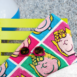Pop Art Sally   Mod für Ihr Muster Strandtuch