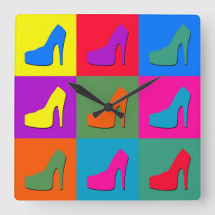 Pop art shoes quadratische wanduhr