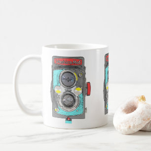 Pop-Art Vintage-Kamera. Kaffeetasse