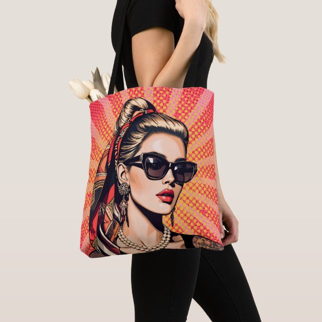 Pop Art Woman  Retro Chic (Von Nahem)