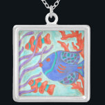 Pop Fish Versilberte Kette<br><div class="desc">Schwimmen Sie unter dem Meer mit diesem schönen, mit Wasser gefärbten Fisch. Dieses Gemälde von Nancy Slocum erfasst das wunderschöne Wasserleben unter Wasser. Es fängt die bunten Fische mit einem wilden Seetang ein, während sie schnell durchschwimmen. Holen Sie sich Ihre schönen Fische heute auf Ihrem nächsten Zazzle-Produkt.</div>