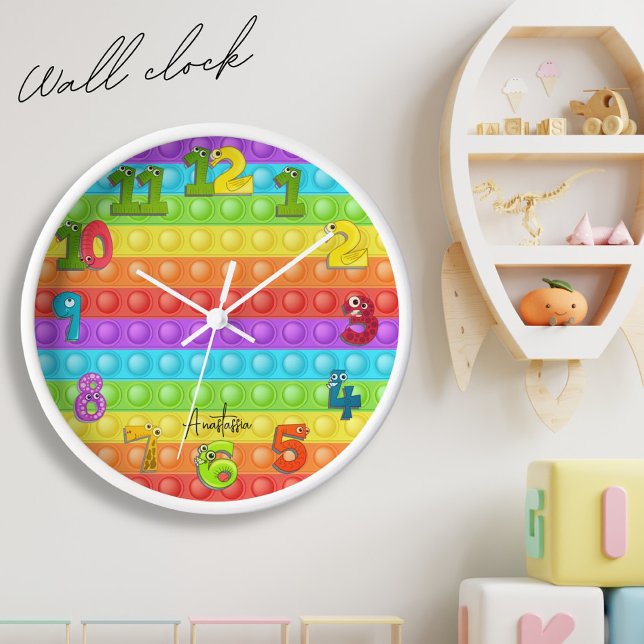 Pop mit Ihrem Namen farbenfrohe Kinderzimmer Wall Uhr (Von Creator hochgeladen)