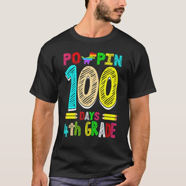 Poppin 100 Days 4th Grade Dinosaur Primary School  T-Shirt (Vorderseite)