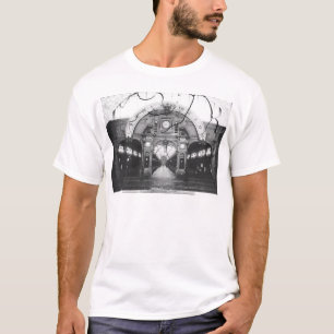 Portico des Horologie-Pavillons T-Shirt
