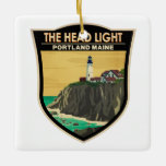 Portland Head Light Maine Vintag Art Keramikornament<br><div class="desc">Portland Head Light Vektorgrafiken. Portland Head Light ist ein historischer Leuchtturm in Cape Elizabeth,  Maine. Es wurde 1791 fertig gestellt und ist der älteste Leuchtturm in Maine.</div>