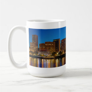 Portland Oregon am Nachtpanorama Tasse