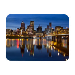 Portland Oregon Downtown Skyline bei Blue Hour Mag Magnet